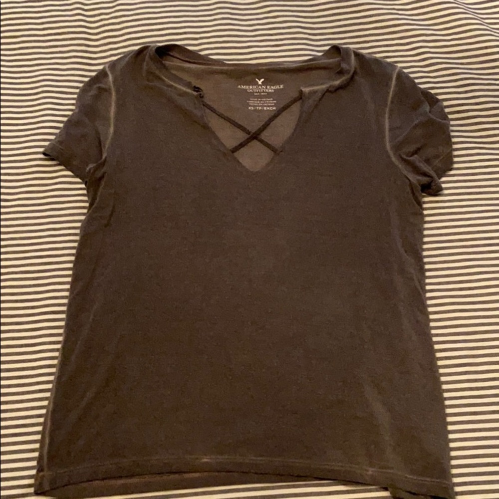 American Eagle short sleeve t shirt